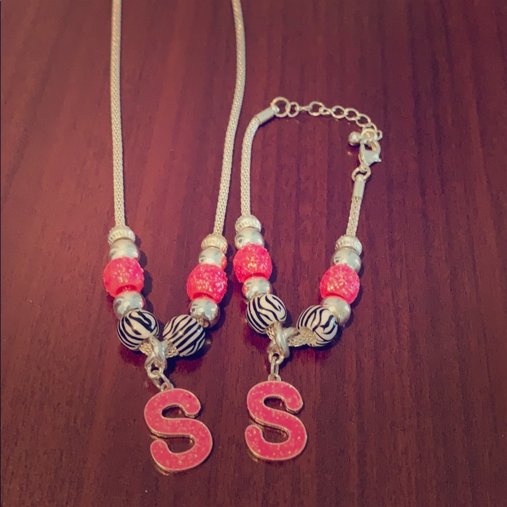 Justice necklace and bracelet set